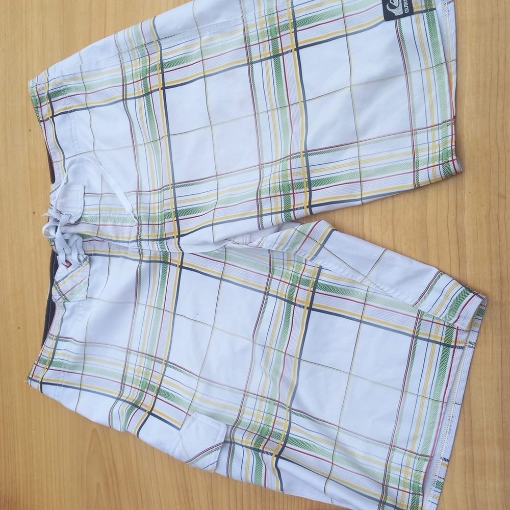 Quicksilver board shorts 34w. Like new 2 pair